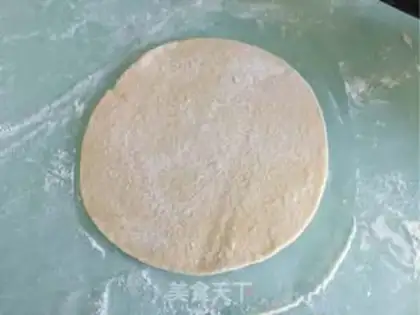 Make Lotus roll step 8