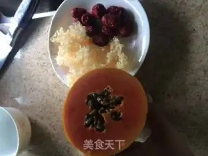 Make "Silver of papaya dates." step 0