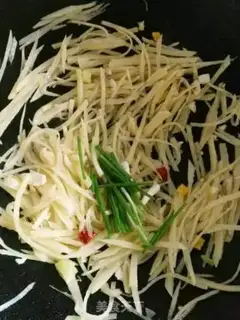 Make Spicy potatoes step 11