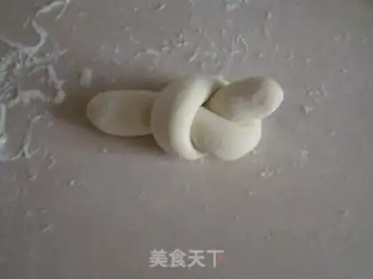 Make Little dove buns step 3