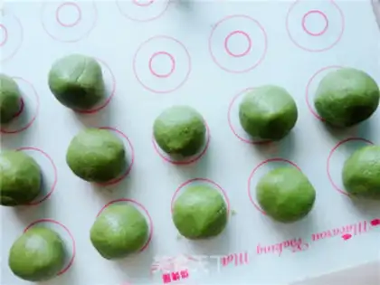 Make Christmas bouquet cookies step 6