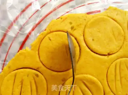 Make Pumpkin cookies step 12