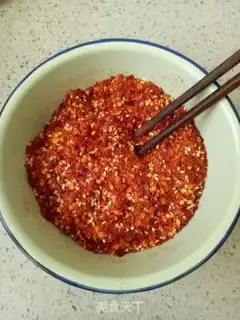 Make Spicy oil step 2