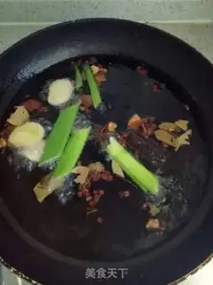 Make Spicy oil step 5