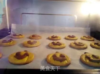 Make Pumpkin cookies step 18