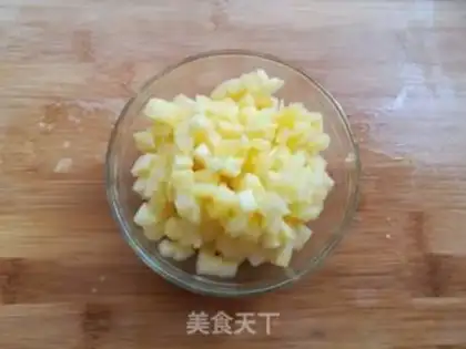 Make Pineapple egg fried rice step 6