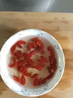 Make Honey bananas for bitter melons step 1