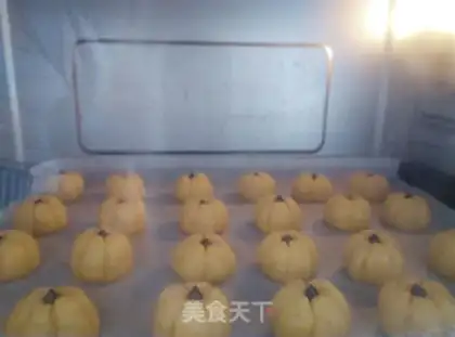 Make Pumpkin cookies step 15