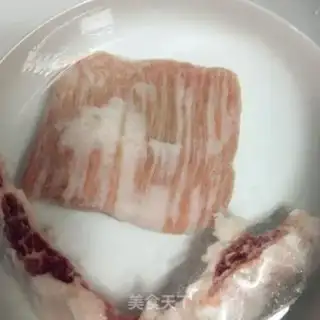 Make Garlic pork neck step 1