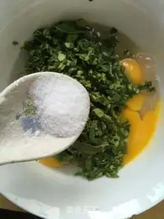 Make Fried eggs step 4