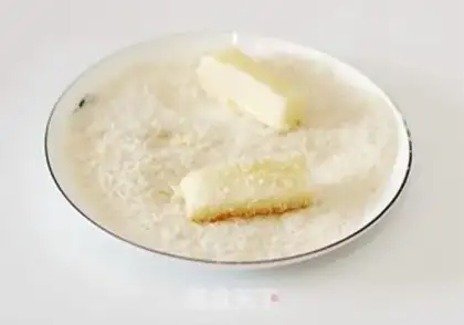Make Cracker leather and fresh milk step 6