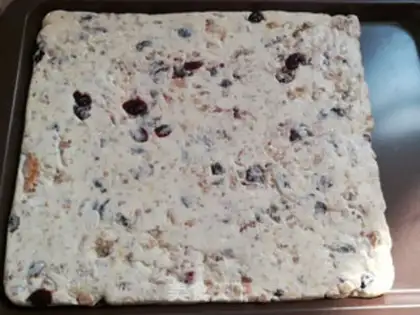 Make walnut cranberry raspberry step 10