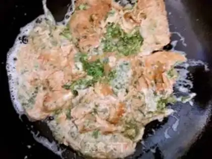 Make Fried eggs step 7