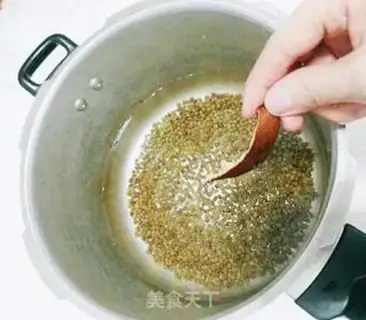 Make Green bean sea soup step 11