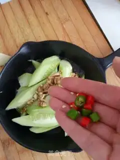 Make Scorch cucumber step 14