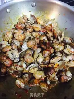 Make Spicy clams step 7