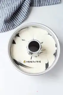 Make Beec-cow cake step 10