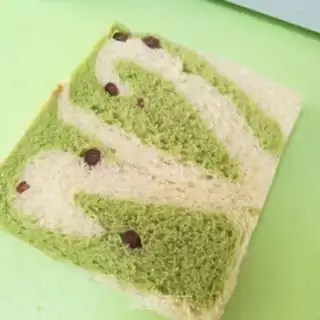 Make Purple banana rolls step 3