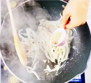 Make Silverfish soup step 2