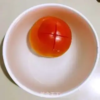 Make Tomato egg oak soup step 2
