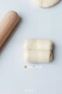 Make Japanese milk meal rolls step 6