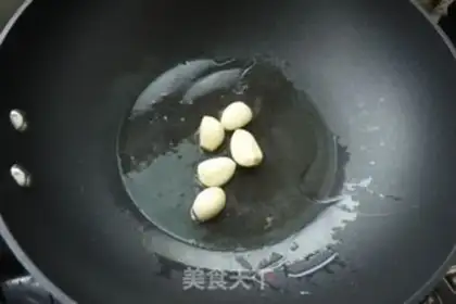 Make Seafood sauce step 1