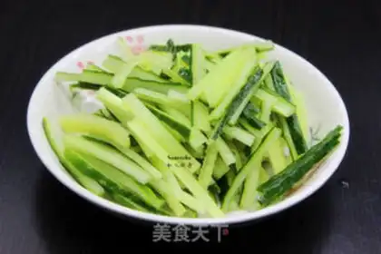 Make Chicken silk cucumbers step 4