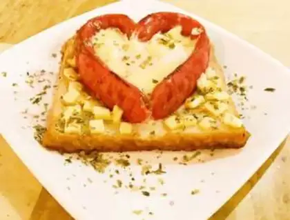 Make Breakfast heart toast step 6