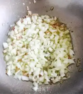 Make Potato beef pasta step 6