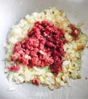 Make Potato beef pasta step 7