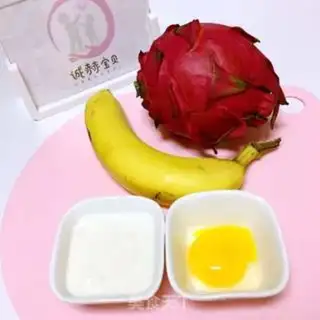 Make The baby eats the fruit step 0