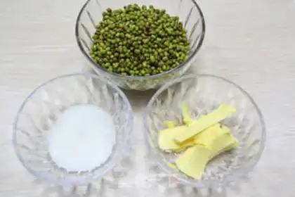 Make Green bean cake step 0