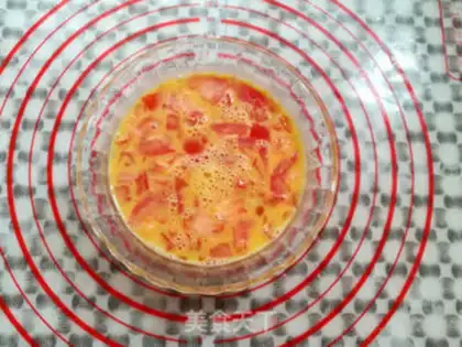 Make Tomato egg sandwich step 3