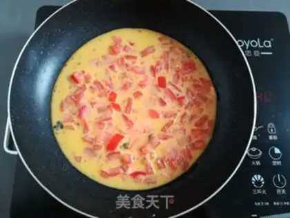 Make Tomato egg sandwich step 4