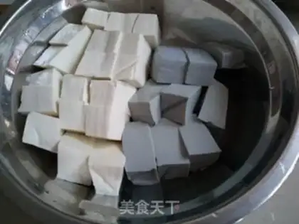 Make Double tofu boiled meat step 4