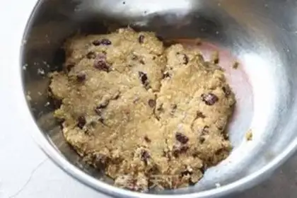 Make Gold wheat pretzels step 7