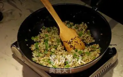 Make Scrambled rice step 3