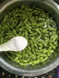 Make Salt-water beans step 3
