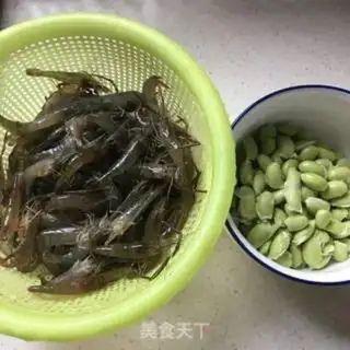 Make Shrimp beans step 0