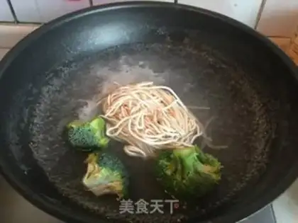 Make Beef noodles step 7