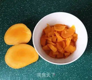 Make Yang Yee Man Lo step 5