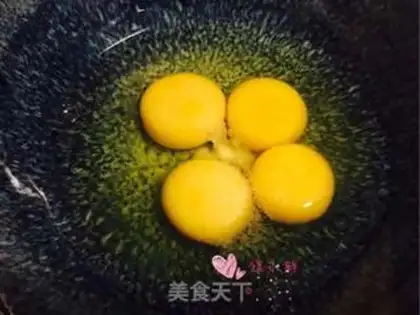 Make Eggs step 2
