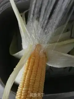 Make Fancy braid corn step 1