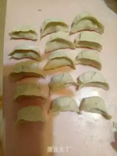 Make An eggmelon and shrimp dumpling step 3