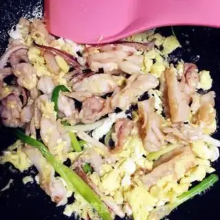 Make Gold dry squid step 9