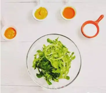 Make Soy sauce with iced grass step 0