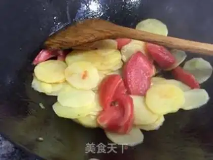 Make Tomato chips step 1