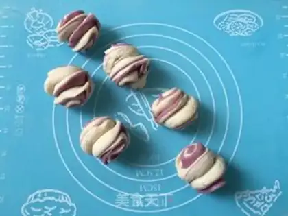Make Double rolls step 9