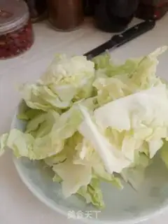 Make The mushroom hand tore the dishes step 1