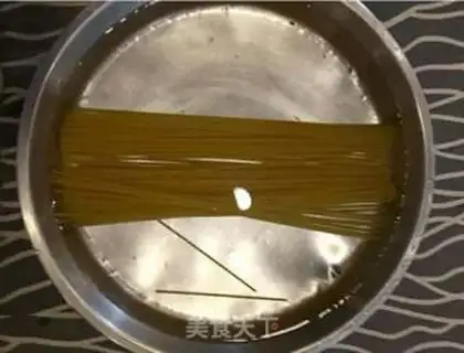 Make Black pepper pasta step 0